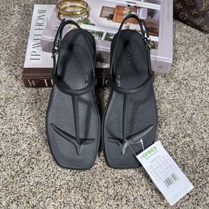 NEW Crocs Getaway Miami Thong Flip Sandals Black Women's Size 7 Flat Strappy